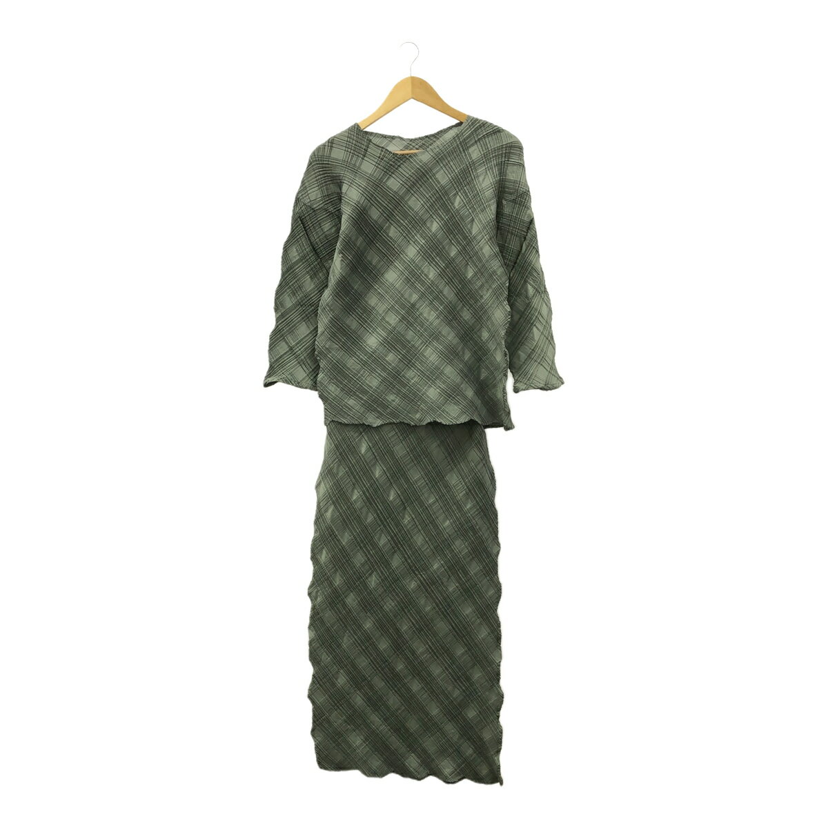 ISSEY MIYAKE イッセイミヤケ WHITE LABEL プリーツセットアップ ブラウス スカート デザイン ブルー ポリエステル 日本製 レディース 三国ケ丘店 IT70V76WEPIM 【中古】 RM2342R