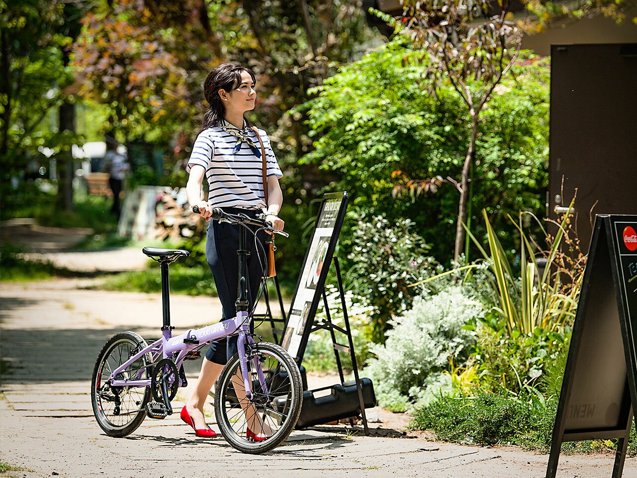 2023年継続モデル EASEL イーゼル 6.0 折りたたみ自転車 イーゼル 6.0 ルイガノ ルイガノ LOUIS プレゼント 可愛いプレゼント