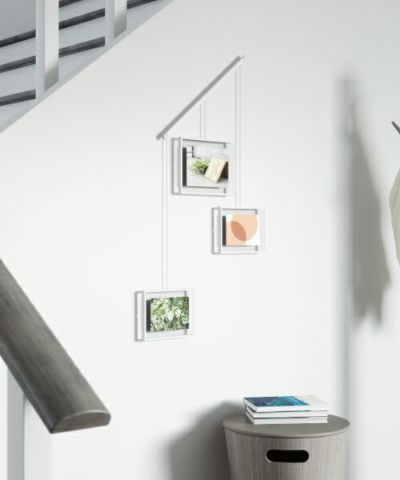 【300円クーポン】umbra アンブラ イグジビット フォトフレーム 3個セット　壁掛け インテリア 家具 北欧家具　プレゼント 新居祝い