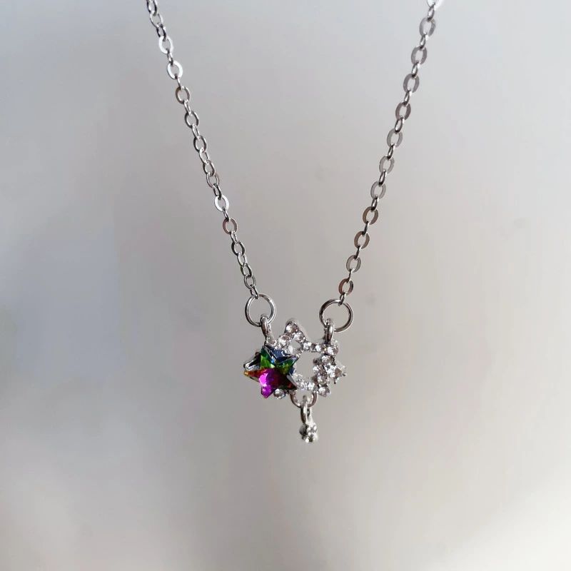 「キラキラツインスター」幻彩星星ネックレス2024新モデル軽奢小衆高級感鎖骨チェーン秋女