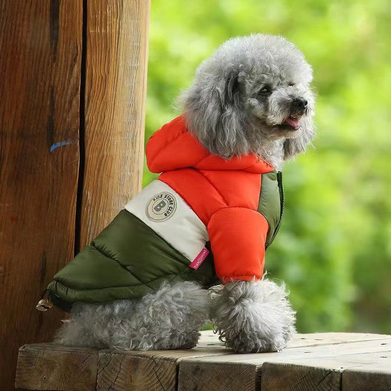 リード穴付き 小中大型犬対応 猫服 かわいい おしゃれ 保温 防寒 防風 防水 アウター フード付き パー..