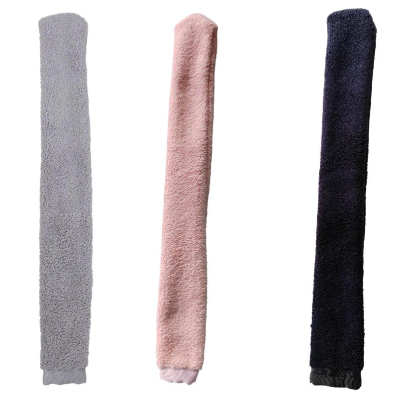 説明: 【効率的な吸水性】: フルート専用に設計されたこのクリーニングクロスは吸水性があり、楽器の内部から汚れを効果的に除去し、清潔で乾燥した状態に保ちます。 【3Dインナーチューブデザイン】: 楽器研磨・クリーニングクロスは、フルートの内腔の奥深くまで届く3Dインナーチューブデザインを採用し、内壁を徹底的に洗浄して楽器を最適な状態に保ちます。 【特徴】: 抜け毛を防ぐために特別に加工されたこのフルートクロスは、使用中に繊維の残留物を残さず、いつでも清潔に保ちます。 【素材】: ポリエステルコーラルベルベット素材で作られたフルートクリーニングクロスは、長期間の使用に耐える丈夫さです。 【必須のメンテナンスツール】: すべてのフルート奏者にとって欠かせないアクセサリーです。このクリーニングクロスを定期的に使用すると、楽器の寿命が延び、パフォーマンスが向上します。 仕様: 材質: PP、布 サイズチャート: 30cmx3.5cm/11.81インチx1.38インチ パッケージに含まれるもの: フルートクリーニングクロス1枚 注意: 手動測定とモニターの違いにより、若干の誤差が生じる場合があります。※本製品は、電波法令で定められている技術基準に適合していることを証明する技適マークが貼付されていない無線機器であり、日本国内で使用する場合は、電波法違反になる恐れがございます.ご使用の際には、十分ご注意下さいますようお願いいたします.【効率的な吸水性】: フルート専用に設計されたこのクリーニングクロスは吸水性があり、楽器の内部から汚れを効果的に除去し、清潔で乾燥した状態に保ちます。 【3Dインナーチューブデザイン】: 楽器研磨・クリーニングクロスは、フルートの内腔の奥深くまで届く3Dインナーチューブデザインを採用し、内壁を徹底的に洗浄して楽器を最適な状態に保ちます。 【特徴】: 抜け毛を防ぐために特別に加工されたこのフルートクロスは、使用中に繊維の残留物を残さず、いつでも清潔に保ちます。 【素材】: ポリエステルコーラルベルベット素材で作られたフルートクリーニングクロスは、長期間の使用に耐える丈夫さです。 【必須のメンテナンスツール】: すべてのフルート奏者にとって欠かせないアクセサリーです。このクリーニングクロスを定期的に使用すると、楽器の寿命が延び、パフォーマンスが向上します。