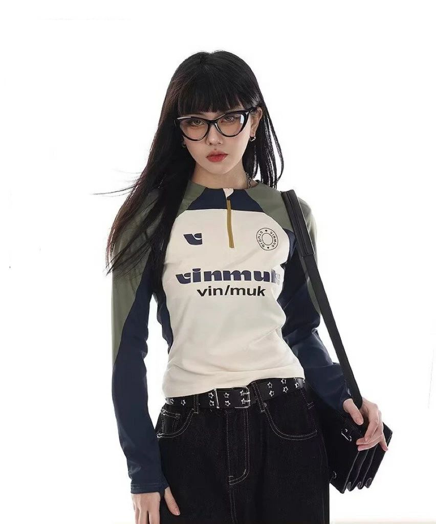 Rakuten - Tシャツ レディース 長袖Tシャツ 服 長袖 トップス 吸汗速乾 UV CUT シンプル 重ね着 きれいめ オシャレ 英字 ギフト プレゼン