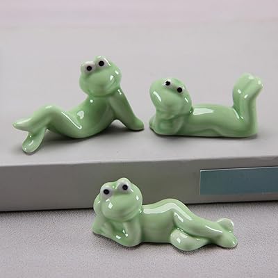 カエル 置物【陶器 オブジェ】かわいい インテリア 筆置文鎮 ミニ プレゼント 縁起物 風水 玄関 オーナ..