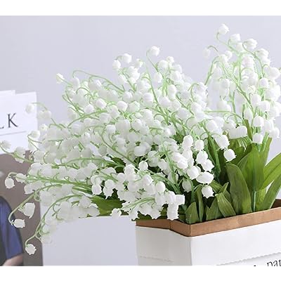 造花 花束 スズラン 16束32本 フラワリーすずらんブーケ シルクフラワー 鈴蘭 インテリア装飾 ウエディングブーケ 初夏 枯れない花 アートフラワー 結婚式...