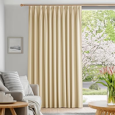 遮光カーテン ドレープカーテン 無地 幅130cm丈200cm ベージュ 1枚入 1級遮光 おしゃれ 仕切り 幅広い 形状記憶加工 UVカット 断熱 防寒 節電...