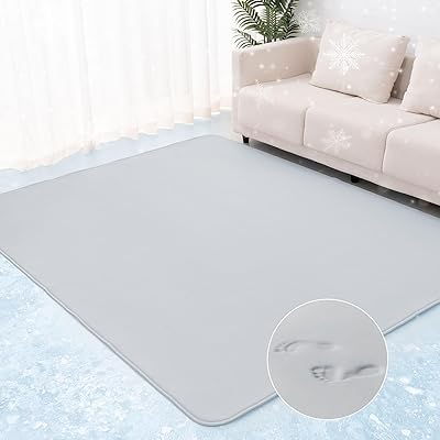 カーペット 夏用 ラグマット 低反発ラグ 接触冷感 ラグ ひんやり 135x185cm 約1.5畳 10mmウレタン入り 厚手 冷感ラグ ひんやりカーペット Q-MAX値0.4 抗菌防臭 防音 滑り止め付き ライトグレー