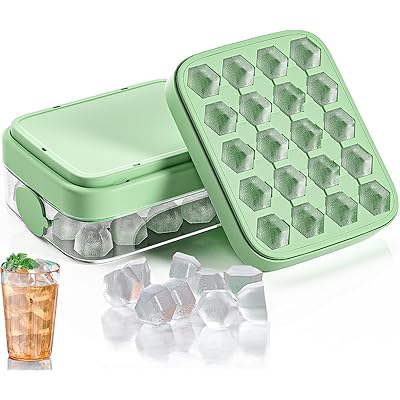 製氷皿 氷 保存容器 六角氷 2.5cm 氷皿 アイストレー 家庭用 容器 製氷器 氷が作れる 氷トレー 氷作る容器 取出し簡単 蓋付き グリーンブランド色グリーンモデルHA5A-112-01商品説明【商品概要】✅【大容量 ＆ 2in1設計】20個の氷を同時に作る、いつでもさっぱりした飲み物を楽しめる製氷器・製氷皿です。使い勝手の良い少し小さめサイズ 、口が狭い水筒などにも簡単に使用できます。2in1設計で、透明なふたも収納ボックスとして使用可。✅【ぐっと押すだけで！】製氷皿の底部からぐっと押すだけで一気に氷が透明な収納ボックスに落ちてから、側面のシリコン製ふたから手に触れることなく氷が簡単に取り出せます！✅【手に触れず衛生的】側面のシリコン製ふたを開けて、MAXマークまで水を入れ、水平に振って水を均等に分配するだけで冷蔵庫に入れて氷が簡単に作れます。✅【高品質の素材】BPAフリー・食品級シリコーンとABS材質を採用され、有害物質がなく、お酒、ジュースや離乳食などに安心して使用できる製氷皿です。柔らかくて丈夫で、長期使用しても変形しません。✅【仕樣】六角型アイスのサイズ：約2.5cm、本体サイズ：約16.5x13x6.5cm、材質：シリコン、ABS。✅【お手入れ簡単】 製氷皿と透明の収納ボックスを取り外して水ですすぐだけです。＃ご注意：ABS製透明蓋は食洗機対応不可。✅【製品保証】万が一商品に不具合があった場合は、当社カスタマーサポートまでお問い合わせください。ご満足いただける対応を提供いたします。【商品説明】【商品詳細】商品種別：製氷皿商品名：製氷皿 氷 保存容器 六角氷 2.5cm 氷皿 アイストレー 家庭用 容器 製氷器 氷が作れる 氷トレー 氷作る容器 取出し簡単 蓋付き グリーン製造元：商品番号：HA5A-112-01商品内容：2.5cm 六角氷 グリーン色：グリーン商品タイプ：六角氷【当店からの連絡】