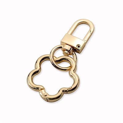 2個セット ナスカン キーホルダー 二重リング ワンタッチキーホルダー金具 回転フック 手作り キーホルダーパーツ アクセサリーパーツ財布手芸用品 DIY材料 (ゴールド)ブランド色ゴールドモデル商品説明【商品概要】2個ナスカン＋2個キーリング【鉛合金素材】当社のナスカン使う亜鉛合金素材で作、強くて厚みがあります。 色あせせず、摩耗しにくく、合理的な構造、360°回転、クリップしやすく、丈夫で耐久性があり、光沢のあ金属色の表面が美しく、DIYアートクラフトに最適です。【ワンタッチ開閉】キーリングは、開閉は片手でも簡単に出来るのスプリングフックです。アイテムを吊るす時に強めのバネでしっかり閉じます、変形しにくく、耐久性があり再利用可能です。【手作りにぴったり】：上下二重開口部、絶妙さと創造性の組み合わせ、さまざまな装飾に使用できます。アクセサリーと簡単に組み合、また、キーチェーン、ジッパープル、ラゲージストラップ、手作りクラフト、手作り財布、ジッパーポーチなどの作成にも最適です。【多目的キーリング】便利で使いやすいキーリング・カラビナです。車のキーや家の鍵などの紛失防止のキーホルダーとして使用したり、バックや財布にキーホルダーなどの装飾品をつける際のリングや金具としてや。想像力を働かせて DIY しましょう【商品説明】2個ナスカン＋2個キーリング【商品詳細】商品種別：ホビー商品名：2個セット ナスカン キーホルダー 二重リング ワンタッチキーホルダー金具 回転フック 手作り キーホルダーパーツ アクセサリーパーツ財布手芸用品 DIY材料 (ゴールド)製造元：商品番号：FS332132S色：ゴールド【当店からの連絡】