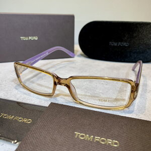 【送料無料】【正規品・新品】TOMFORD トムフォード TF5185 FT5185 050 イタリア製 サングラス メガネ 眼鏡 メンズ レディース TOM FORD トム フォード 普段使い おしゃれ プレゼント ギフト 並行輸入品