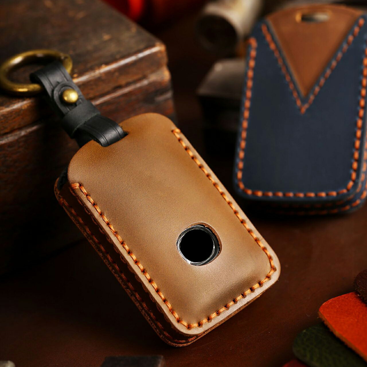 マツダ スマートキーケース 本革 MAZDA 新型CX-8 新型CX-5 CX3 マツダ3 ロードスター デミオ アテンザ アクセラ マツダ6 セダン ワゴン CX-60 レザー キーカバー 革制 純正キー適合 保護カバー 鍵 スマートキー 衝撃吸収 汚れ防止 傷防止 プレゼント ギフト【取り寄せ】