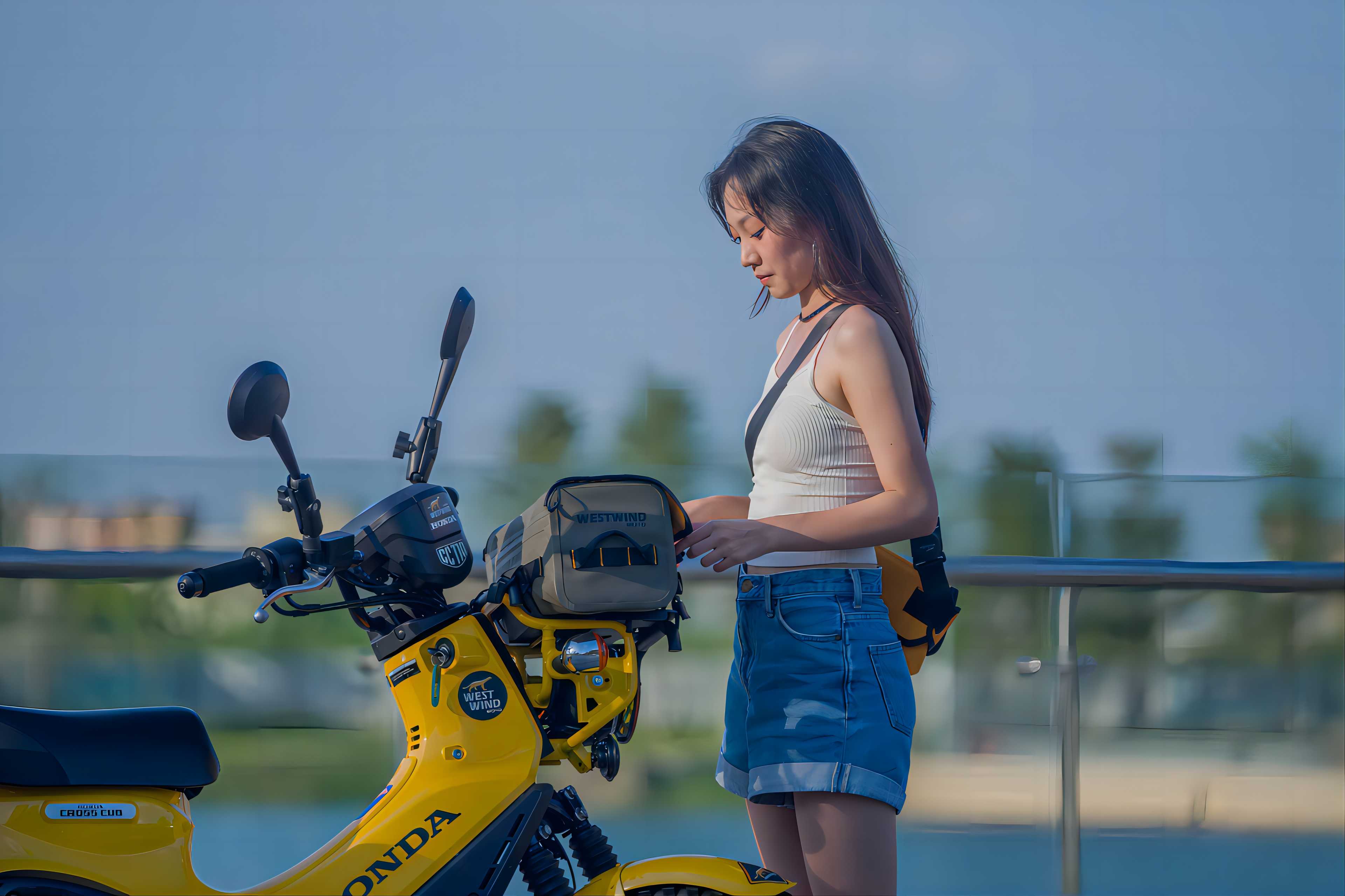 ホンダ クロスカブ スーパーカブ フロントバッグ バイク用 バッグ 汎用 カーキ ブラック オートバイ メ..