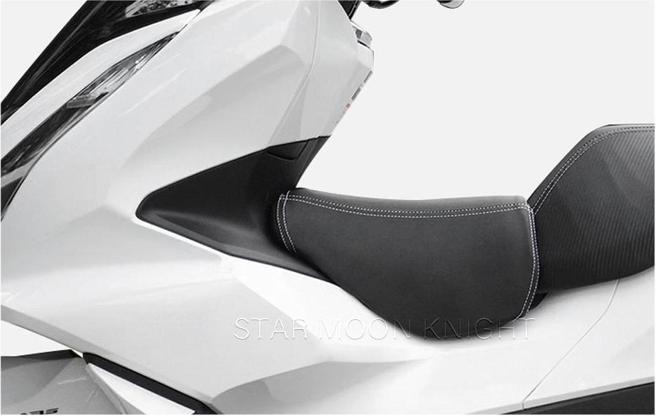 ホンダ PCX160 PCX150 センタークッション シート 一体感 外装 増設 マット ブラックレザー クッション バイク用 ドレッシング フロントシート 取寄せ