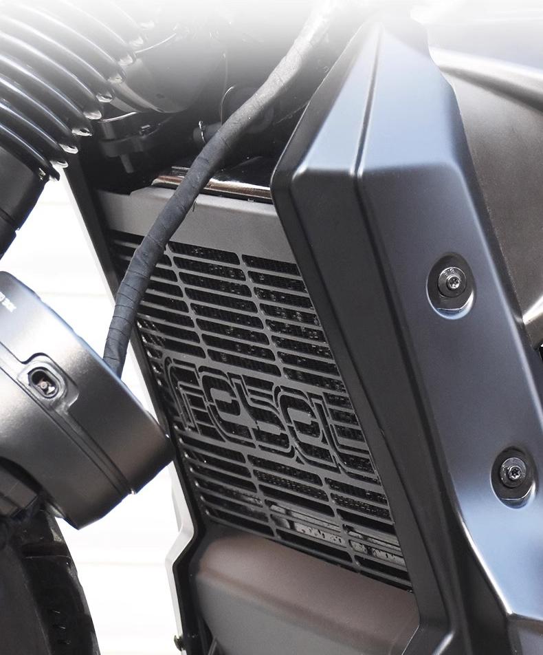 ホンダ レブル250 500 ラジエーター カバー ガード プロテクター 擦り傷防止 ブラック シルバー アルミ合金製 丈夫 装着簡単 カスタム ファンカバー 後付け感無い 保護 外装パーツ 取寄せ