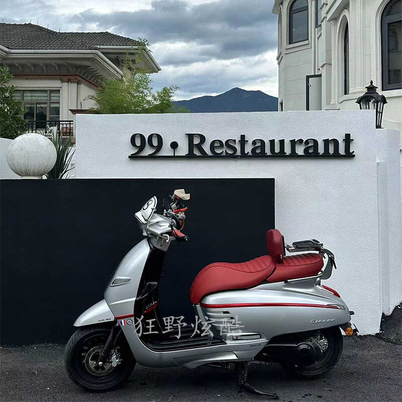 ベスパ150 サイドカー付き ベスパ150 サイドカー付き 1/6 バイク 『ベスパ/サイドカー付』入荷の