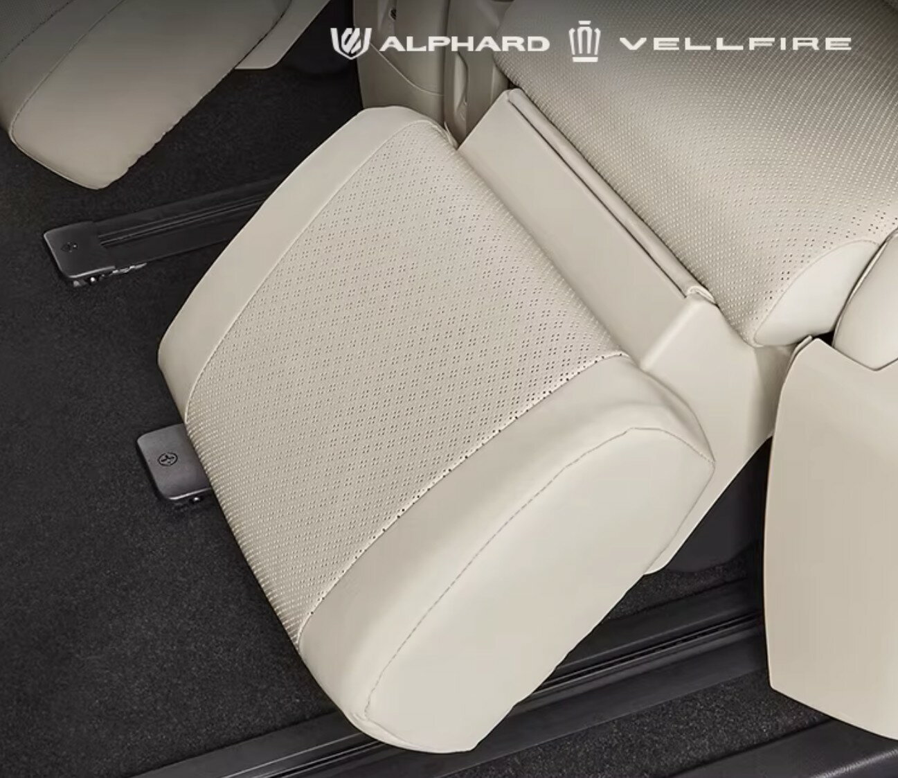 アルファード 40系 ヴェルファイア 40系 レッグレストカバー 車種専用設計 レザー 純正色内装 パーツ 後部 座席 フットレストカバー オットマンカバー セカンドシート フットレストカバー 汚れ防止 傷防止 簡単取付 ハイブリッド アクセサリー 取寄せ
