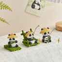パンダ 置物 パンダモデル ミニ動物フィギュア樹脂 パンダ人形 クリスマス 風景 庭の装飾 面白い 装飾彫刻像 フィギュア 飾り物 小さな 彫像 ミニチュア 装飾品 工芸品 ギフト 卓上 玄関 部屋 オフィス ドールハウス アクセサリー 小道具 系小物 雑貨 プレゼント(3)