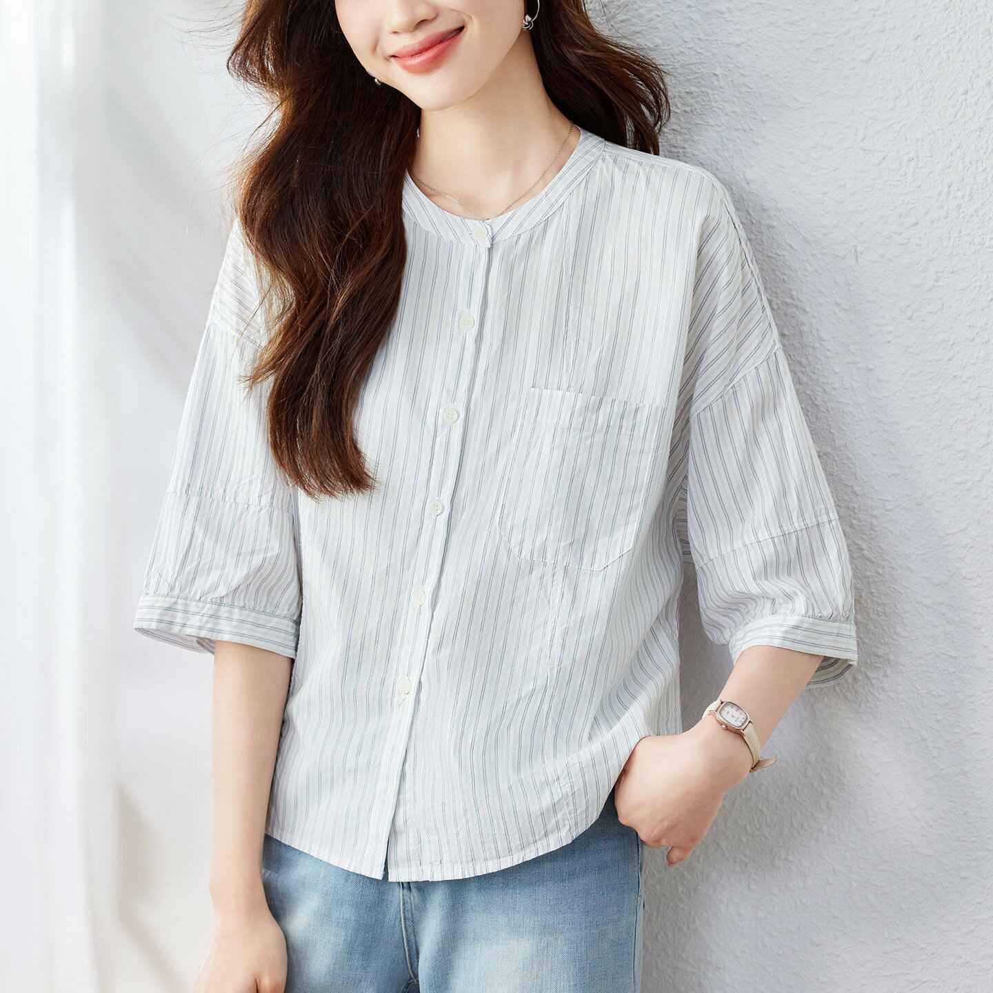 Rakuten - ストライプシャツ ブラウス レディース 長袖 ラウンドネック 100%綿 ボタン付き ストライプ柄 開襟 オフィス カジュアル ゆったり 通勤 日常