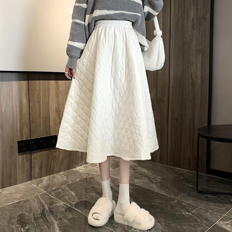Rakuten - 冬 レディース 防寒スカート 中綿 大きいサイズ ロング丈 ラップ 保暖 保温 あったか Aライン おしゃれ かわいい 暖かい 防寒 スカート アウトドア ラップ スカート 防寒対策 カジュアル 厚手