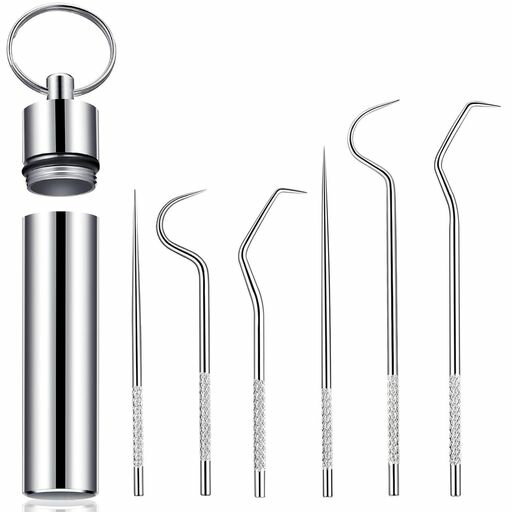 【製品仕様】商品名:爪楊枝入れ、重量約50g、6本入っており、ポケットやバッグにすっきり収まります。 【携帯便利】ポトル式&amp;キーホルダー搭載でカバンやベルトに装着できます。もしもの際にかなり便利なピックセットです。 【高品質な材質】...