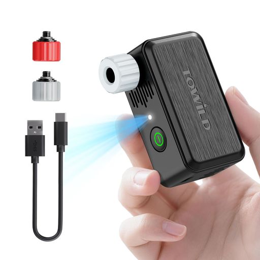 【業界トップ級130PSI・高速充填】TOWILD A05は最大130PSIの電動空気入れ。700x25Cロードバイクタイヤを0右向き矢印80PSIまで約106秒、0右向き矢印110PSIまで約130秒で高速充填可能。自転車 空気入れとして、ロードバイク・マウンテンバイク・クロスバイク・Eバイクに最適です。 【超軽量145g・連続使用可能】本体重量わずか145g、手のひらサイズ(75x42x31mm)の携帯ポンプ。バッグやポケットにすっきり収納。効率的な放熱設計により、フル充電で0右向き矢印120PSIのタイヤを約2本連続で充填可能(700x25C基準)。コードレスで場所を選ばず、ツーリングや通勤に最適。 【LEDライト&amp;3段階残量表示・※デジタル気圧表示なし】ダブルクリックで点灯/消灯できるLEDライト付き。暗い場所や夜間のパンク修理に便利。電源ボタンを押すとLEDインジケーター(緑/青/赤)でバッテリー残量をひと目で確認。なお、本製品にはデジタル気圧表示機能は搭載しておりません(必要な場合はTOWILD A13/A15をご使用ください)。余計な機能を省いたシンプル設計により、直感的な操作と高い耐久性を実現しました。