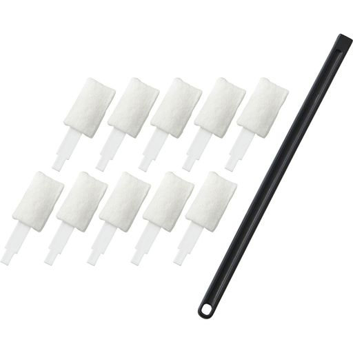 トイレ掃除 便器まわりのすき間汚れに!届きそうで届かない便器まわりのすき間掃除に。先端は極細繊維の不織布で洗剤無しでも汚れをしっかり絡めとります。手を汚さずにブラシを交換でき 衛生的!洗面所や浴室にも。 本体の差し込み口にブラシを挿してご使用ください。乾いたままでも水に濡らしても使えます。 サイズ/1.7x22.5x0.5cm(ブラシセット時)