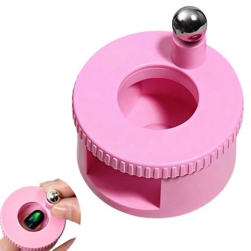ネイル用マグネット 個人 携帯に便利 【360°回転式キャッツアイネイルアートマグネット】キャッツアイジェルポリッシュ専用に設計されたこのマグネットは、360°回転・調整が可能で、様々なキャッツアイ効果を簡単に作り出すことができます。あらゆるタイプのキャッツアイジェルポリッシュに対応しています 【スキル不要、初心者向け】シンプルで使いやすく、複雑なテクニックは一切不要です。初心者でも均一で立体感のあるキャッツアイネイルアートを簡単に作ることができます。 【強力な磁力吸着】強力なマグネットビーズを搭載したこのマグネットは、均一で安定した磁力を発揮し、キャッツアイジェルパウダーを素早く吸着。クリアで滑らかなキャッツアイ模様を簡単に作成できます。 【携帯に便利なデザイン】約22gと軽量で、ご家庭やネイルサロンでの使用に最適。収納や持ち運びにも便利です。 【フレッシュピンクの質感】フレッシュピンクのデザインで、丈夫で耐久性があり、美しさと実用性を兼ね備えています。