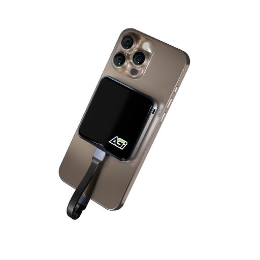 EDM38の磁吸設計により、iPhone 15/16 Pro/Maxなどの磁気吸着対応スマートフォンにしっかりと吸着でき、MagSafeケースとの併用も可能です。また、付属の磁吸ステッカーで磁力をさらに強化することができます。 iPhone 15/16 Pro/Pro Maxの4K ProRes録画に対応し、Type-Cインターフェイスで即時接続、録画時に直接EDM38に保存され、転送の待ち時間やスマートフォンのストレージ不足を心配する必要がありません。 PC、スマートフォン、iPadなど多様なデバイスに対応しており、動画の録画、クリエイティブな作業、ビジネスシーンでも簡単にデータ転送やバックアップが可能です。ご購入の際は、互換性をご確認ください。 USB 3.2 Gen2x2 20Gbps規格による高速転送をサポートし、最大読込速度2050MB/s、書込速度1800MB/sで、大容量の写真、音楽、動画を迅速に転送できます。ご注意:これは社内テストによる参考値であり、使用環境やデバイスにより速度が異なる場合があります。