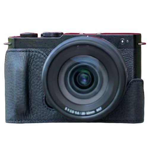 互換DC-S9対応レザーハーフカバーは、保護性を高めるハンドルを装備しています(黒)