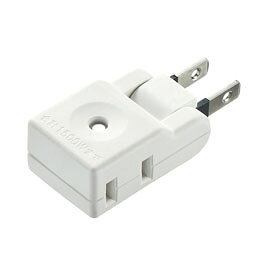 電源を3方向に分配持ち運びにも便利な極小スイングプラグ式ミニタップ電源コンセントを2分配できます。 差込口が離れているため、プラグが干渉しにくくなっています。 コンパクトサイズで持ち運びにも便利です。 恐ろしいコンセント火災を予防する、絶縁キャップ付きスイングプラグです。 熱に強いユリア樹脂を採用。安全性に優れています。●定格容量:15A・125V(1,500Wまで) ●差込口:2P・2個口 ●プラグ2Pスイングプラグ