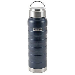 MINDFREE マインドフリー ステンレスボトル 700ml ネイビーMINDFREE マインドフリー ステンレスボトル 700ml ネイビー商品サイズ(約) : 75×75×H250mm 商品重量(約) : 360g 包装サイズ(約) : 78×78xH260mm 包装形態 : カラーボックス 本体(内ビン) : 18-8ステンレス 胴部 : 18-8ステンレス鋼(焼付塗装) フタ栓 : ポリプロピレン・ステンレス鋼 パッキン : シリコンゴム 生産国 : 中国