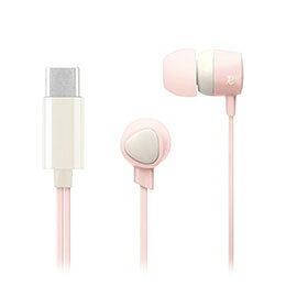 カラフルデザインで使いやすさを重視して設計された、USB Type-Cコネクタ ステレオイヤホンカラフルデザインで使いやすさを重視して設計された、USB Type-Cコネクタ ステレオイヤホンです。 イヤホン部はフィット感に優れたカナルタイプを採用し、遮音性が高く音漏れしにくい仕様となっています。 また、ケーブル部分にはマイク付きリモコンを搭載。 ハンズフリー通話や音量調整、再生・停止などの操作が行えます。 かさばらずスリムなストレートプラグ・絡みにくいフラットコードを採用しています。 音声信号をデジタルからアナログに変換するDAC (Digital to Analog Converter)を搭載し音声再生時のノイズやゆがみを低減し、高音質のまま音楽を楽しむことができます。 シリコン製のイヤーピースがS、M、Lの3ペア付きで耳にフィットするサイズをご使用頂けます。・カラー : ピンク ・保証期間 : ご購入より6ヶ月 ・生産国 : 中国 ※商品仕様は予告なく変更となる場合があります。ご了承ください。