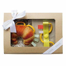 ☆シャオール ベビーギフトセット わっかラトル(クロワッサン)/わっかストラップ(きいろ)/月齢・選び取りカード SHA11587