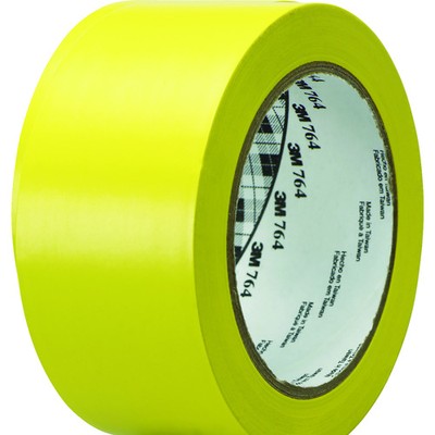 3M ラインテープ 764 黄 50.8mm×32.9m 764 YEL 50X32メーカー：スリーエム ジャパン(株)テープ・接着剤製品事業部【特長】●凹凸面に良くなじみます。●色バリエーションが豊富で5S管理に最適です。●経済性に優れています。【用途】●屋内用。●パイプなどの色分け用。●一時的な区画線用。(長時間貼り置きしますと糊残りの可能性があります)【仕様】●色:黄●幅(mm):50.8●長さ(m):32.9●厚さ(mm):0.13●引張強度(N/10mm):22.8【仕様2】●接着力: 4.5N/10mm●はく離紙なし【材質／仕上】●基材:塩化ビニール●粘着剤:ゴム系【注意】●この商品は、一般消費者様向けの製品ではないため、表示や取扱説明書などが一般消費者様向けに表記・同梱されておりません。【商品情報】品番：764 YEL 50X32発注コード：1162413JANコード：4550309161866原産国：アメリカ質量：300G※画像はイメージです。