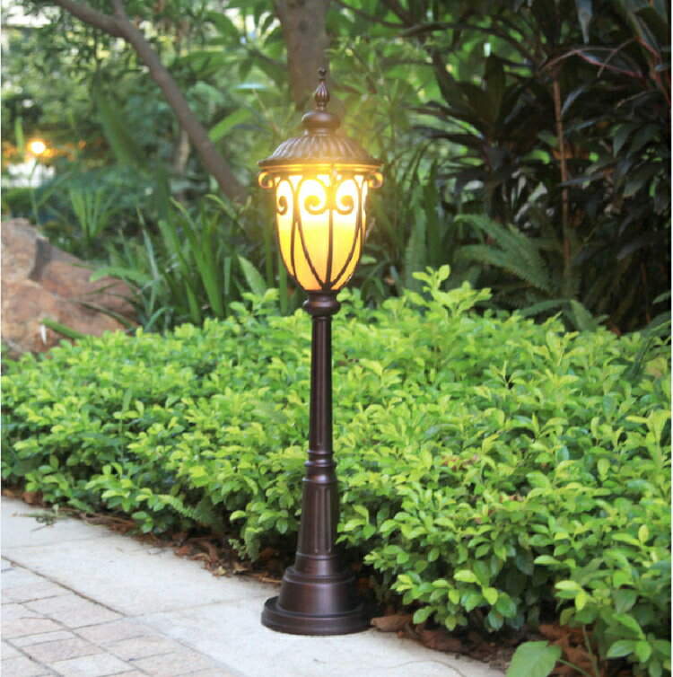 乐天商城 - ガーデンライト ポールライト 照明 照明器具 屋外照明 門灯 外灯 レトロ 防雨 庭園灯 門柱灯 スタンドライト エントランス 玄関照明 エクステリア