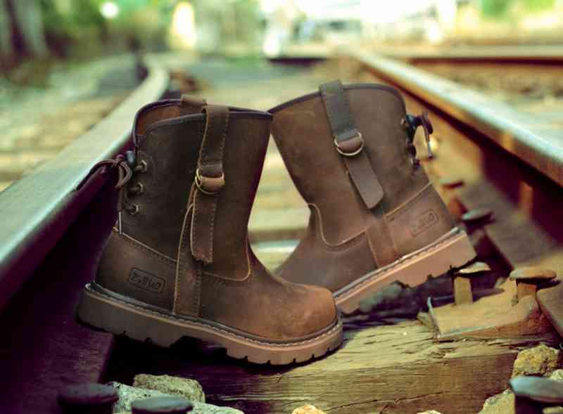 ブーツ メンズ 軽い あったか 本革 滑らない 革 レザー 幅広 ワーク 完全 防寒 人気 モード セット ファスナー サイドジップ 防水 ブラ