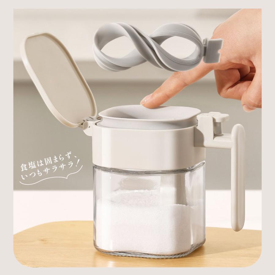 Ngood store 楽天市場店の調味料ポット スプーン付き 調味料入れ 大容量 調味料ストッカー 調味料ラック 塩 砂糖入れ 調味料ボトル 湿気防止 ワンタッチオープン キッチン収納 使い勝手 清潔 お手入れ簡単 コンパクト デイリー調理 実用的｜アングル3