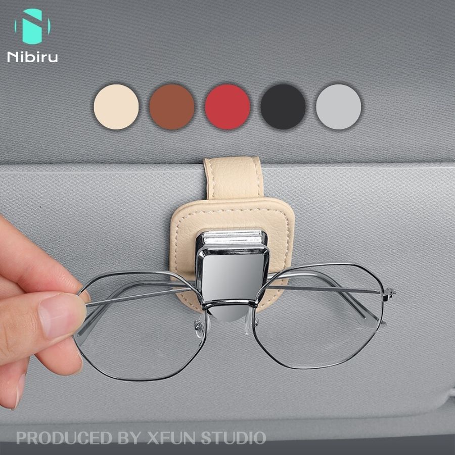 【二ビル楽天公式】メガネホルダー メガネ収納 車用アクセサリー 高級 質感 革製 ベージュ 車載アクセサリー メガネ ホルダー クリップ