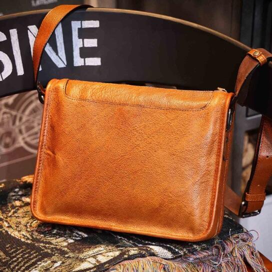 【マラソン当店PT20倍!】 本革 ミニショルダーバッグ メンズ メッセンジャーバッグ 斜め掛け ミニショルダー ブランド 斜め掛け かっこいい A5サイズ対応 本革 ヴィンテージ調 レザー カバン 肩掛け 2WAY 3WAY バッグ 軽量 通勤 旅行