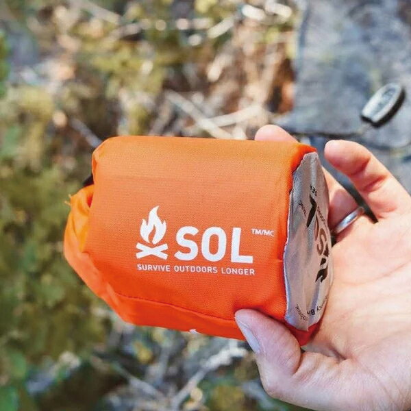 エスオーエル エマージェンシーヴィヴィ オレンジ SOL 13783 ソル エマージェンシーシート アルミ蒸着 アルミ 封筒 封筒型 笛 ホイッスル niche-express-10038346 ニッチ・エクスプレス サンプル画像2