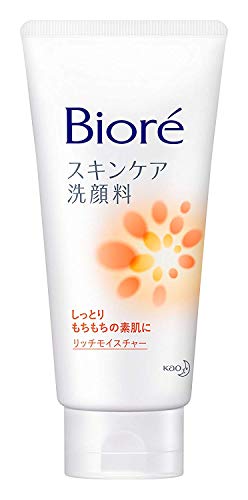 ビオレ スキンケア洗顔料 リッチモイスチャー 「洗うスキンケア」 肌への刺激の一因となる汚れを落として、肌本来のうるおいは奪わず守る技術“SPT*1"採用。 洗うことで 素肌の美しさをひきだします。 洗い上がり、いい肌ざわり。化粧水のなじみがよくなる。 美容液成分*2配合のうるおいヴェール処方。 きめ細かくてやわらかな肌あたりの泡で、しっとりもちもちの素肌に。 ●上品でほのかに甘いフローラルの香り *1 SPTは、弱酸性の肌を守って洗います。 SPT:Skin Purifying Technology *2 ソルビトール、グリセリン(保湿成分) 【洗顔料】 使用上の注意 ●傷、はれもの、湿疹等異常のあるところには使わない。 ●肌に異常が生じていないかよく注意して使う。肌に合わない時、使用中に赤み、はれ、かゆみ、刺激、色抜け(白斑等)や黒ずみ等の異常が出た時、直射日光があたって同様の異常が出た時は使用を中止し、皮フ科医へ相談する。使い続けると症状が悪化することがある。 ●目に入らないよう注意し、入った時は、すぐに充分洗い流す。 ●子供や認知症の方などの誤飲等を防ぐため、置き場所に注意する。