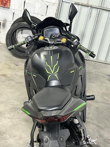 トラクションパッド タンクキット に対応 Zカワサキ X-25R/SE（2023~）ZX-4R/SE ZX-4RR（2024~）タンクパッド み
