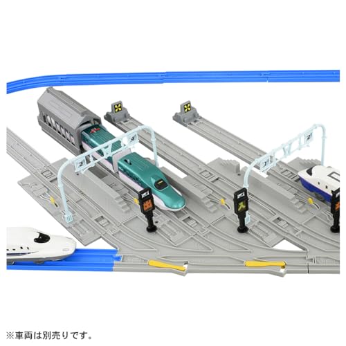 タカラトミーTAKARA TOMY プラレール かっこよく車両を並べよう 車両基地レールセット