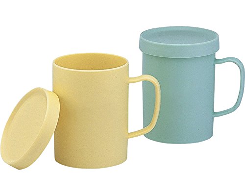 モダングリーン/Φ8.2×H10.6cm/4972242532549・パッケージ個数:1・商品サイズ 幅×奥行×高さ :●サイズ/飲み口径8.2×高さ10.6cm●容量/300mL●重さ/156g・内容量:1個商品紹介 ・フタ付きで清潔。持ち手も大きめで持ちやすい。 ・フタをしたまま電子レンジOK。・原材料・成分 ●材質/ポリプロピレン