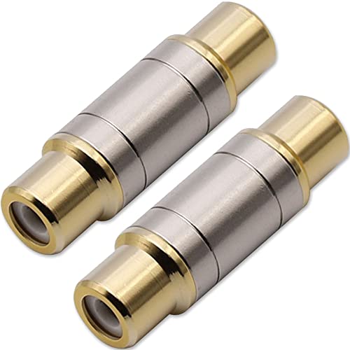 仕様金メッキRCAメス-メス変換プラグ*2；材質：銅金メッキ；サイズ：長さ約33mm、幅約10mm、アパーチャ3mm・高品質高純度銅金メッキ技術を使用、精巧な職人技；耐摩耗性と耐酸化性の設計；プラグインの感触が良い、テクスチャード、寛大でファッショナブル・安定した伝送緊密で強力なつながり；プラグは滑らかで繊細です、高周波電磁干渉を排除します、伝送信号を無損失にする・良い音質良好な導電性、良好な周波数分割、ノイズなし、ハイファイサウンド；音の伝達の信頼性を大幅に向上・幅広く使用オーディオ/ビデオ信号インターフェースの変換に使用できます。AVケーブルを使用して、セットトップボックス、パワーアンプ、DVDのオーディオ/ビデオ信号を複数のテレビまたはステレオに送信します。