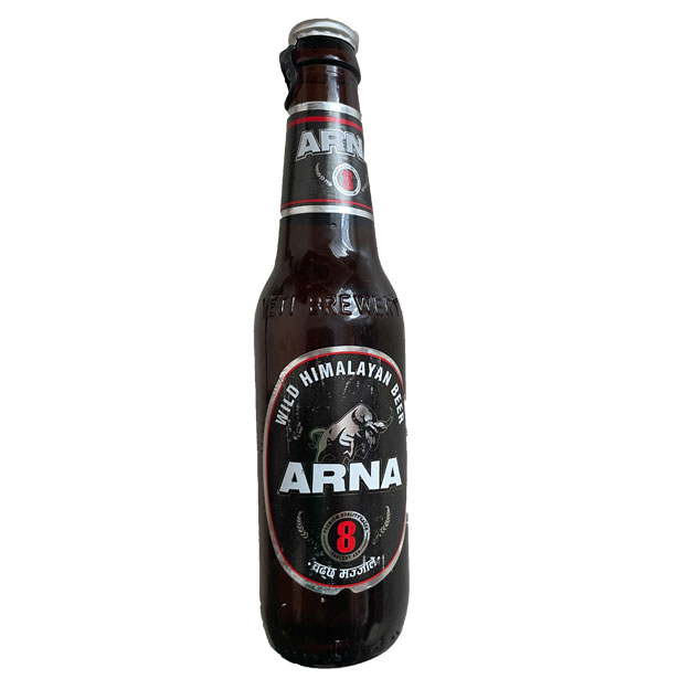 ARNA 330ml ネパールのビール ヒマラヤの水を使って醸造されたクリアで爽やかなラガー。アルコ ...