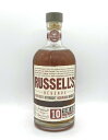 ワイルドターキー ラッセル リザーヴ 10年　750ml/45％Wild Turkey Russell's Reserve 10 Year Old　ワイルドターキー バーボン　ラッセルズ　リザーブ ウイスキー 送料無料 洋酒 10年熟成 　ハイボール ロック　Wild Turkey Russell's Reserve 10 Year Old ラッセルの名を冠した10年熟成品！ ラッセルズリザーヴは、マスター・ディスティラーのジミー・ラッセルと、その息子エディ・ラッセルの共同作です。バーボンは10年熟成がピークだとし、息子のエディがジミーに提案して造られたシリーズです。マッシュビルは通常のレシピでコーン75％ライ13％モルト12％で樽詰度数は114Pと低めの度数で熟成を始めるのが同社のレシピです。香りは、バニラ、キャラメル、レザー、オーク、口当たりは、カラメル、バニラ、たばこ葉、オーク、そして、ライ、トーストしたマシュマロ、革、たばこのフィニッシュ。 2