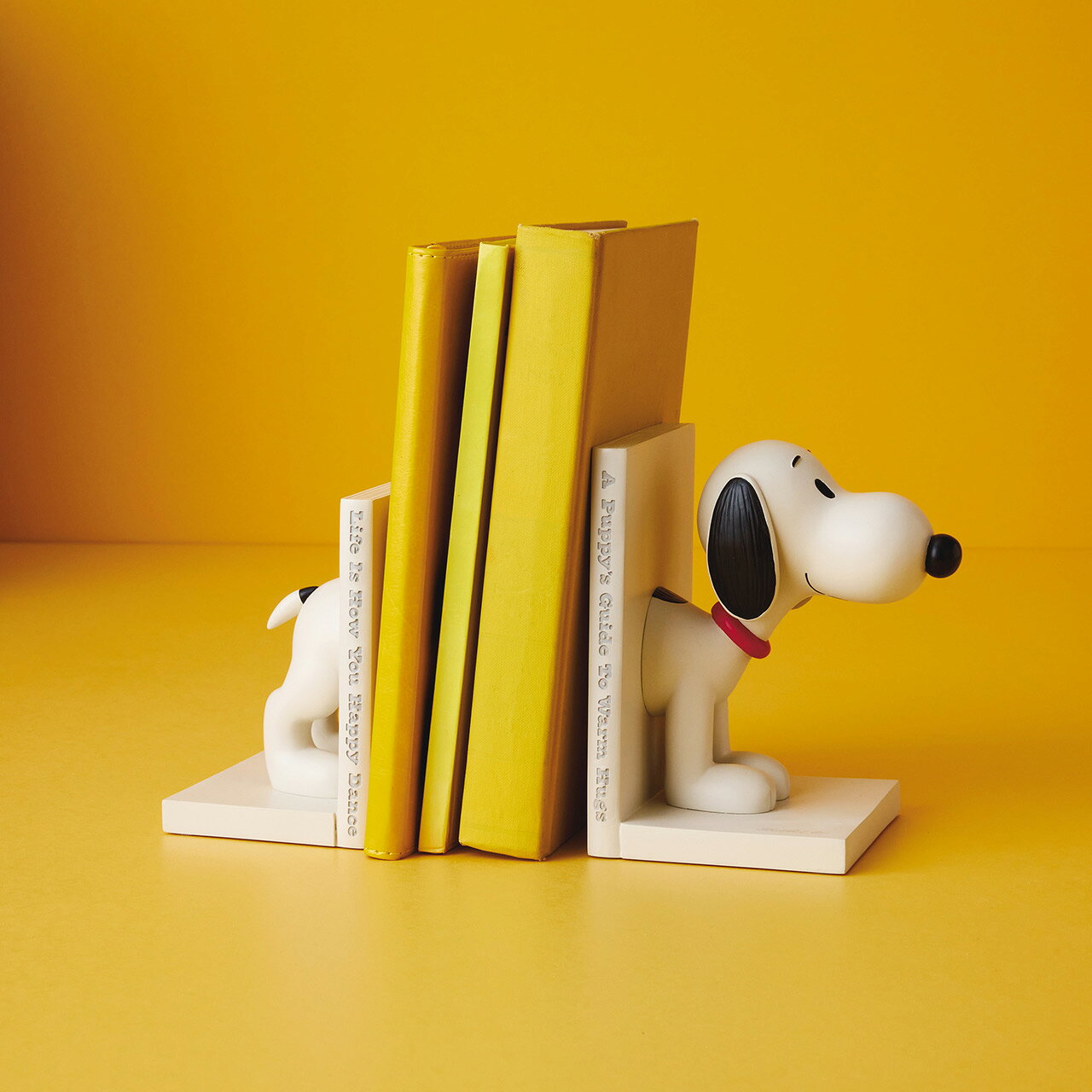 【送料無料】Peanuts(R) スヌーピー ブックエンド