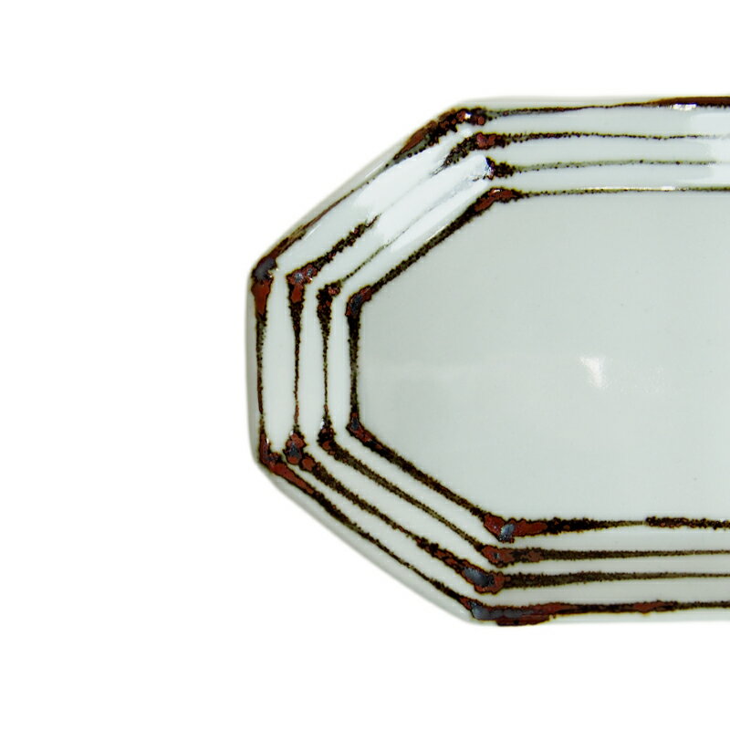 日下華子 九谷焼 染付け鉄線文八角皿 小226