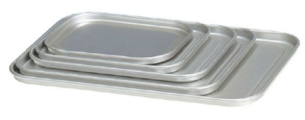 サイズ／177×125×11素材／硬質アルミ原産国／日本注意事項／洗浄の際、食洗機の使用は控えてください。●D型バットの専用の蓋です。※同じサイズ表記の物をお選び下さい。●臭いが付きにくく、サッと洗えてお手入れが簡単です。●化学合成品特有のにおいや金属臭はありません。■取り寄せ商品の為、ご注文確定後出荷までに3-7営業日かかります。